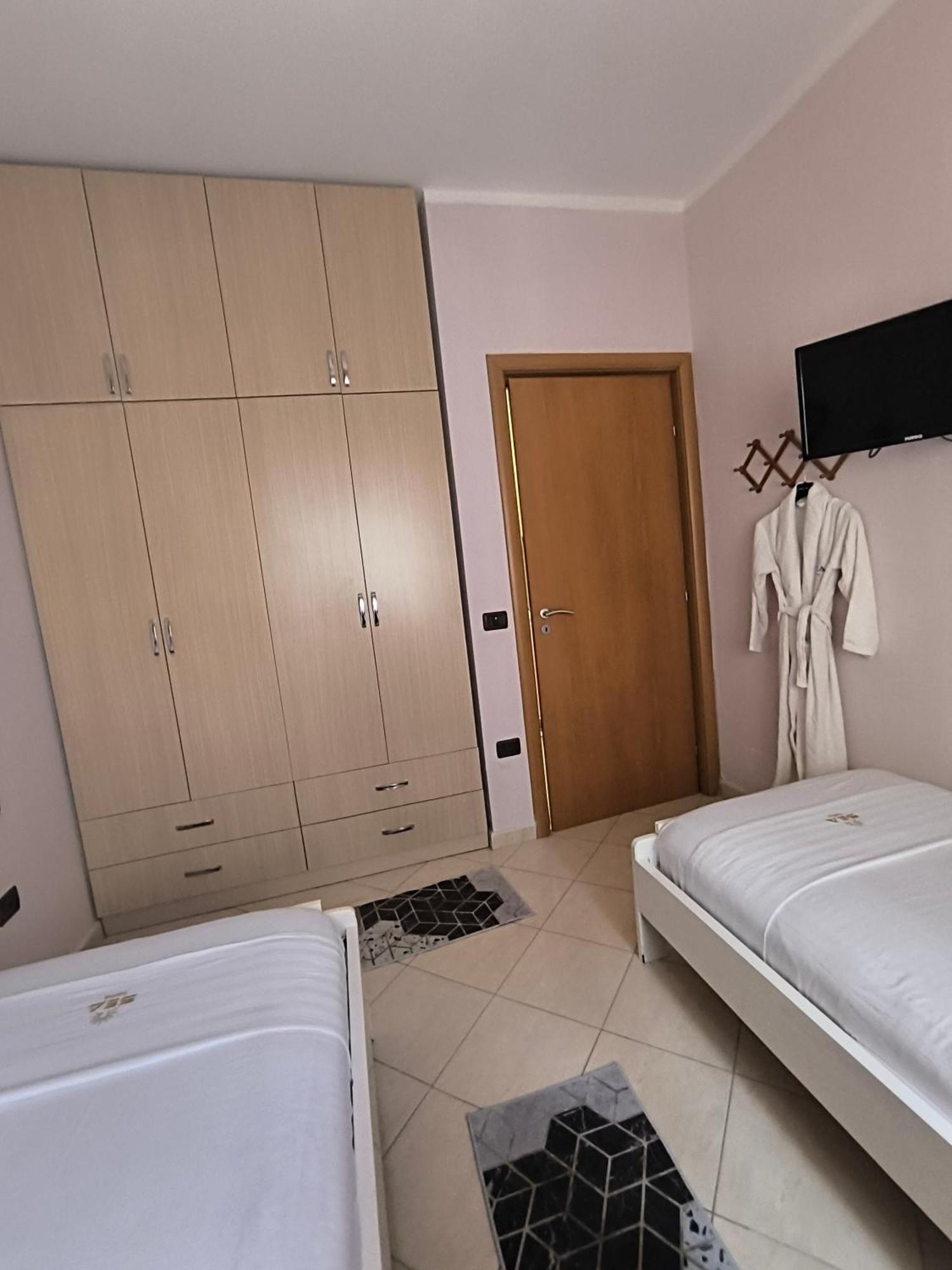 Lungomare Apartment Sea Home Vlorë 外观 照片